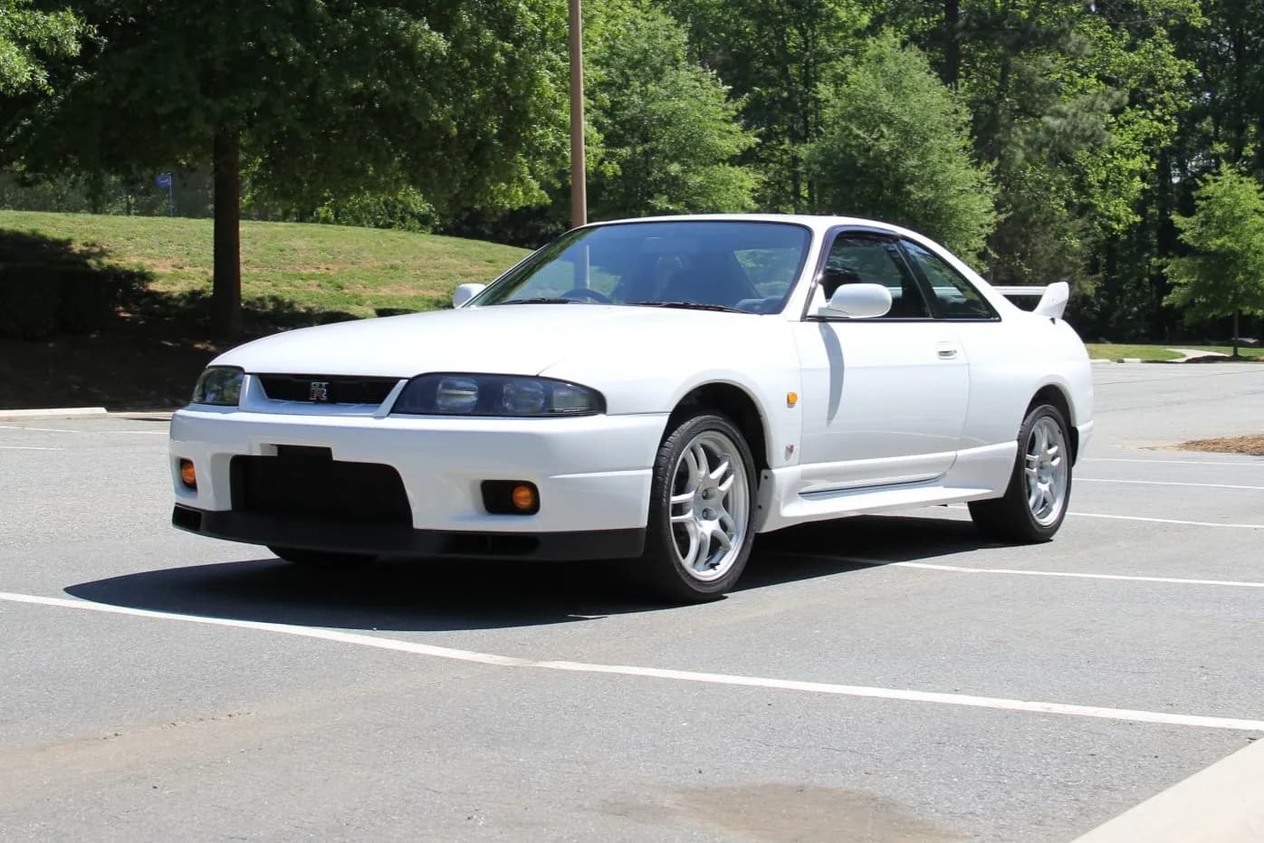 1995 Nissan Skyline GT-R — comparable sale photo