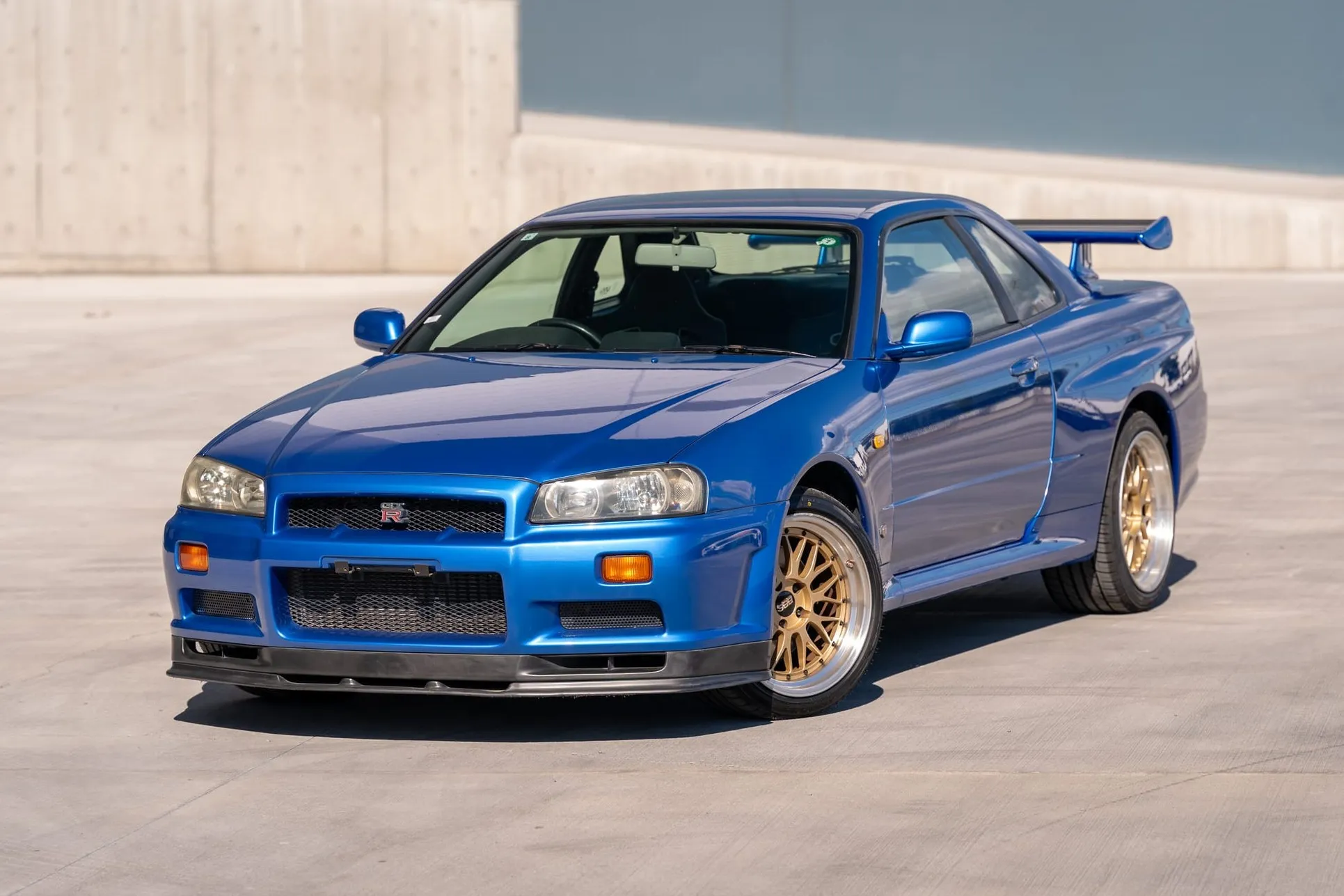 1999 Nissan Skyline GT-R V-Spec — comparable sale photo
