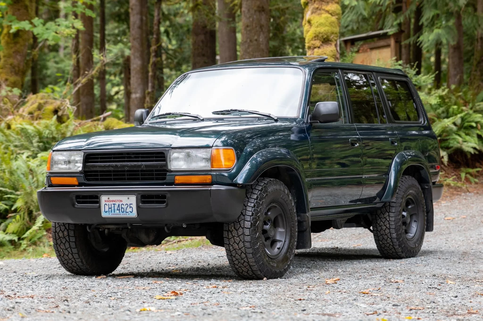 1994 Toyota Land Cruiser FZJ80 — comparable sale photo