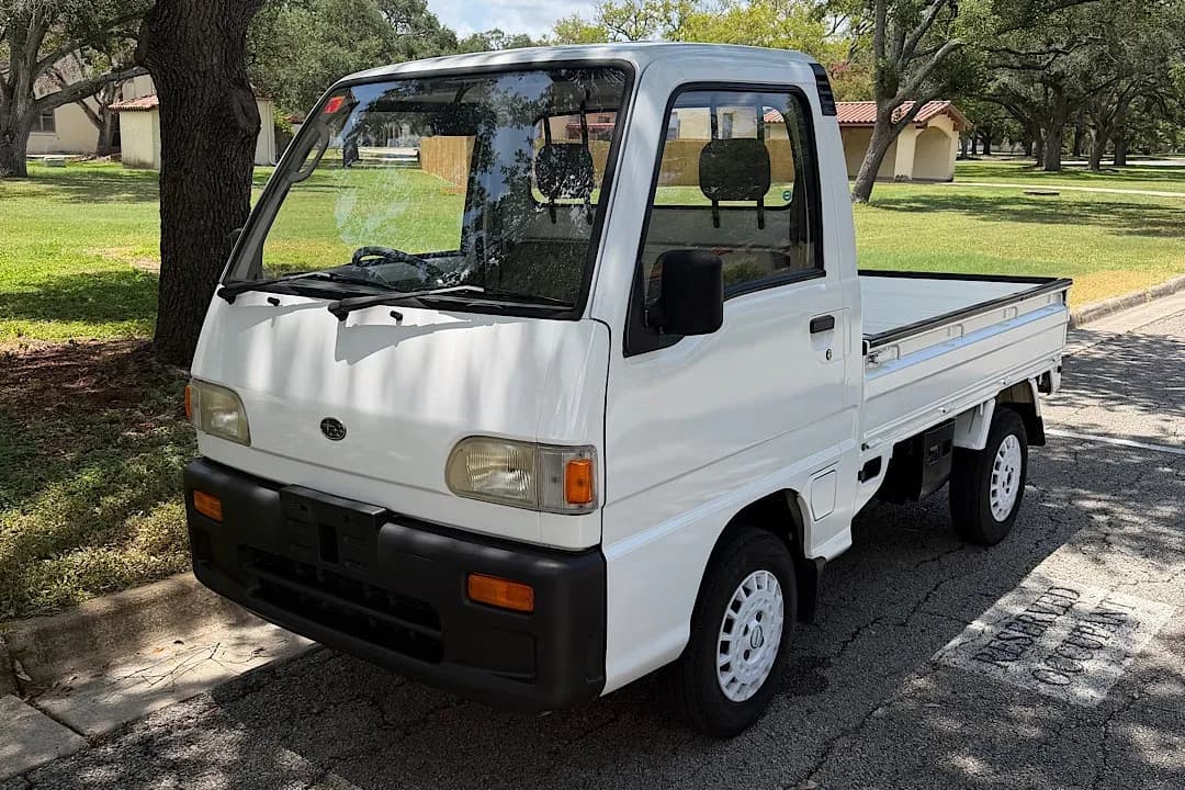 No Reserve: 1995 Subaru Sambar 4WD 5-Speed