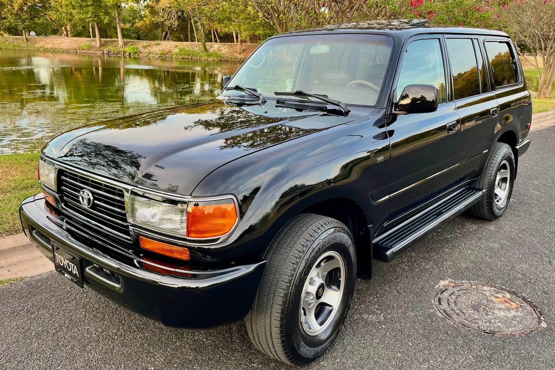 1997 Toyota Land Cruiser FZJ80 Collector’s Edition — comparable sale photo