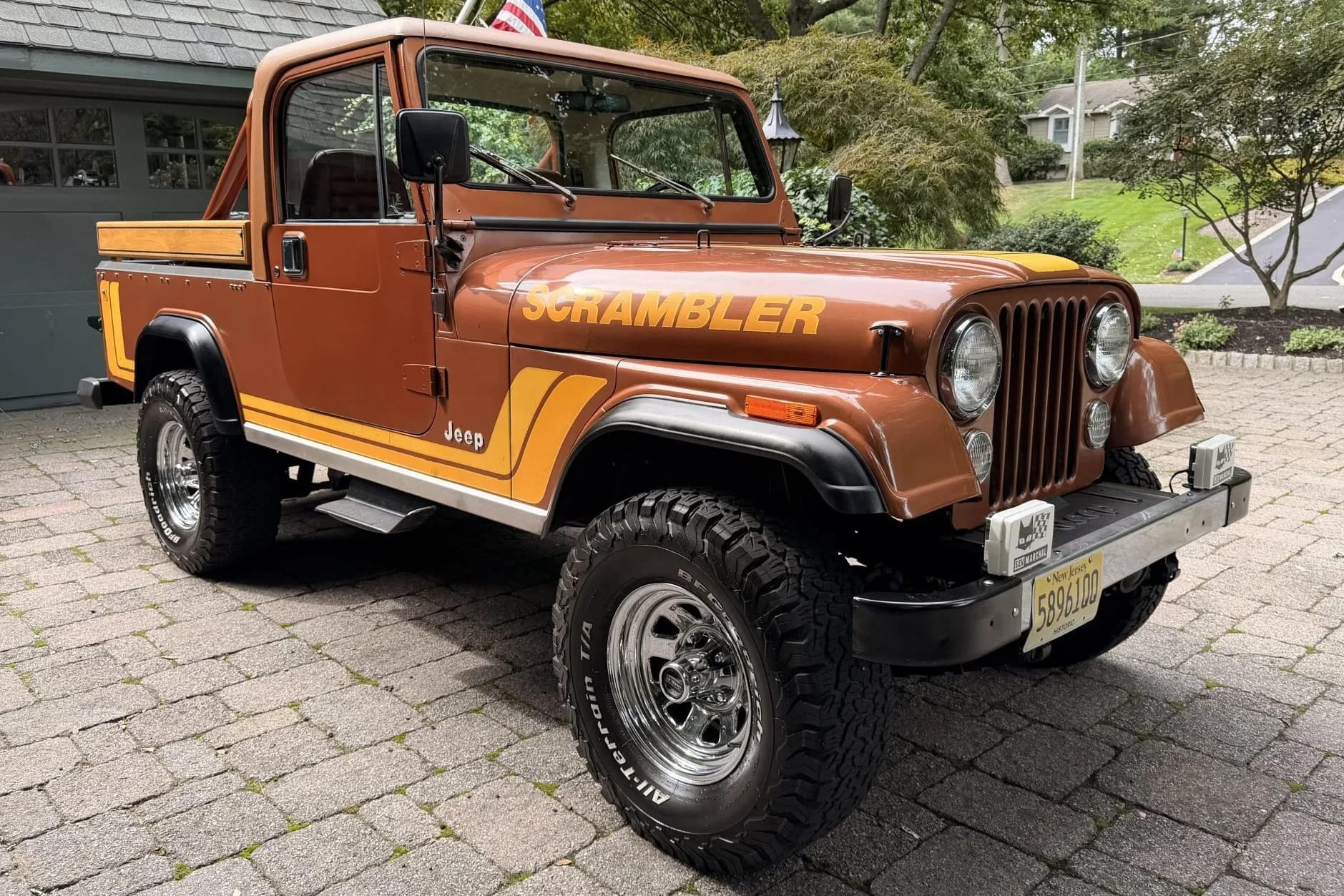 1982 Jeep CJ-8 Scrambler SR Sport 5-Speed — comparable sale photo