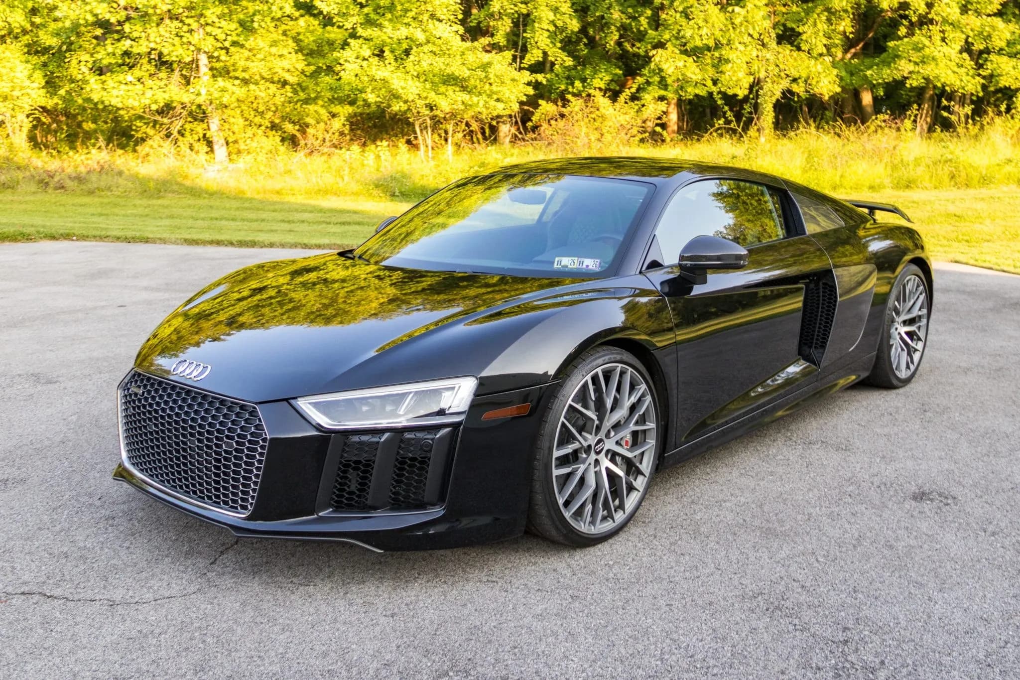 24k-Mile 2017 Audi R8 V10 Plus Coupe — comparable sale photo