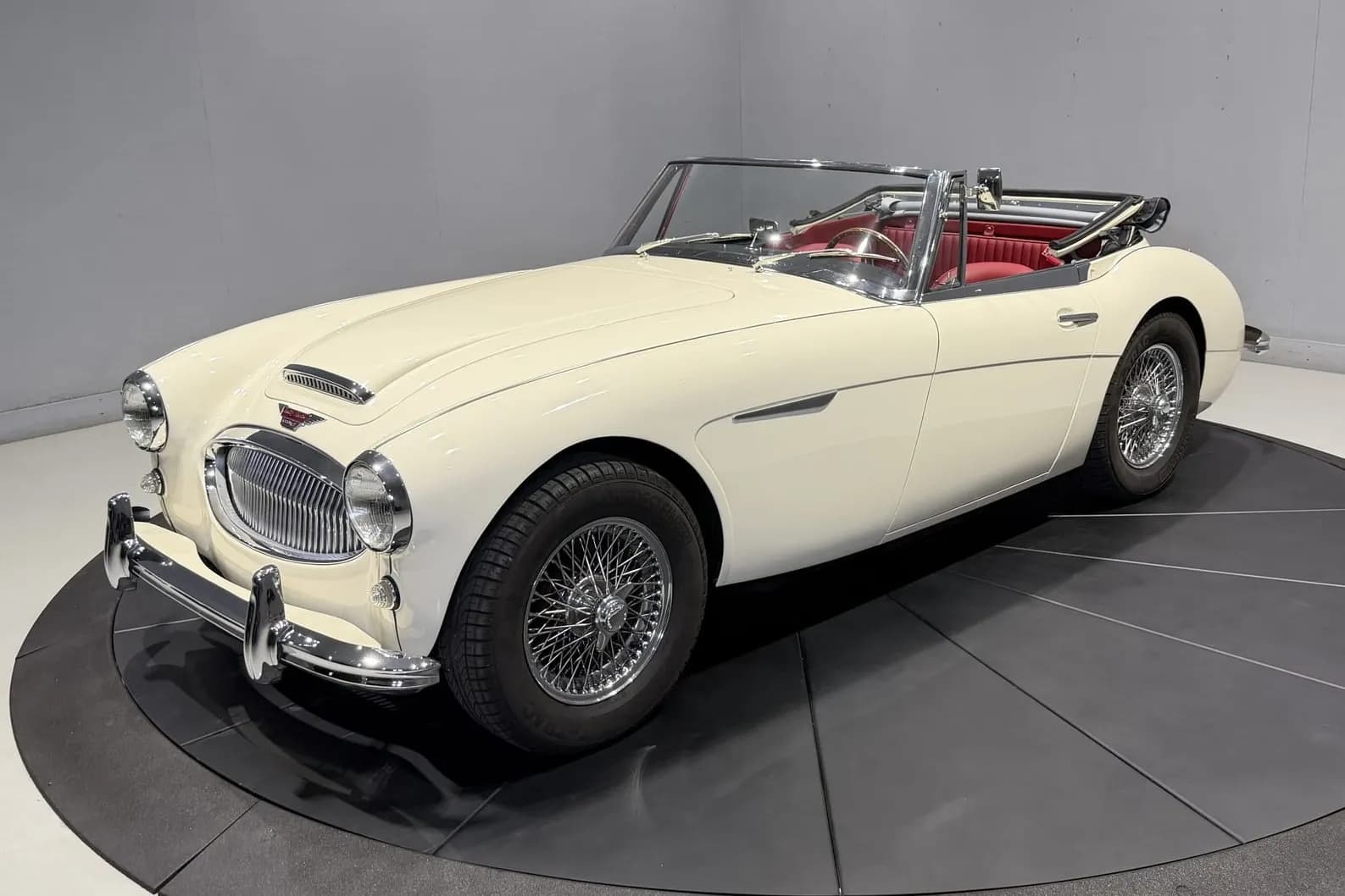 1964 Austin-Healey 3000 Mk III — comparable sale photo