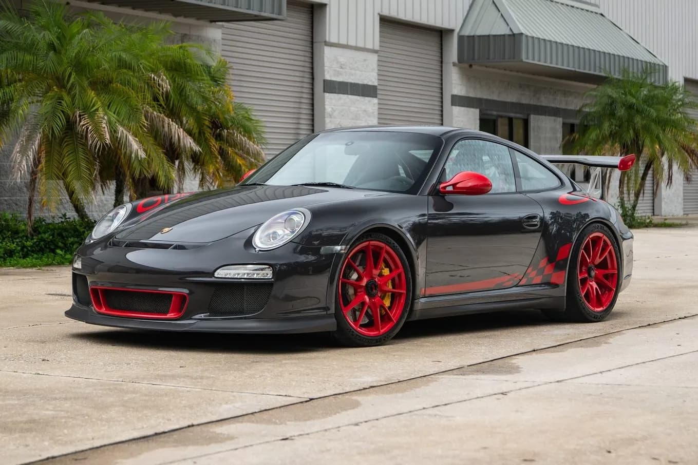15k-Mile 2011 Porsche 911 GT3 RS — comparable sale photo