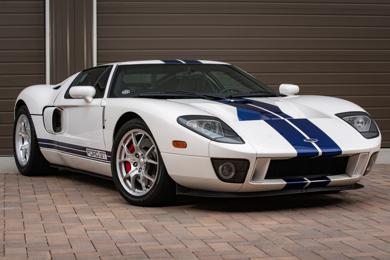 Ford GT