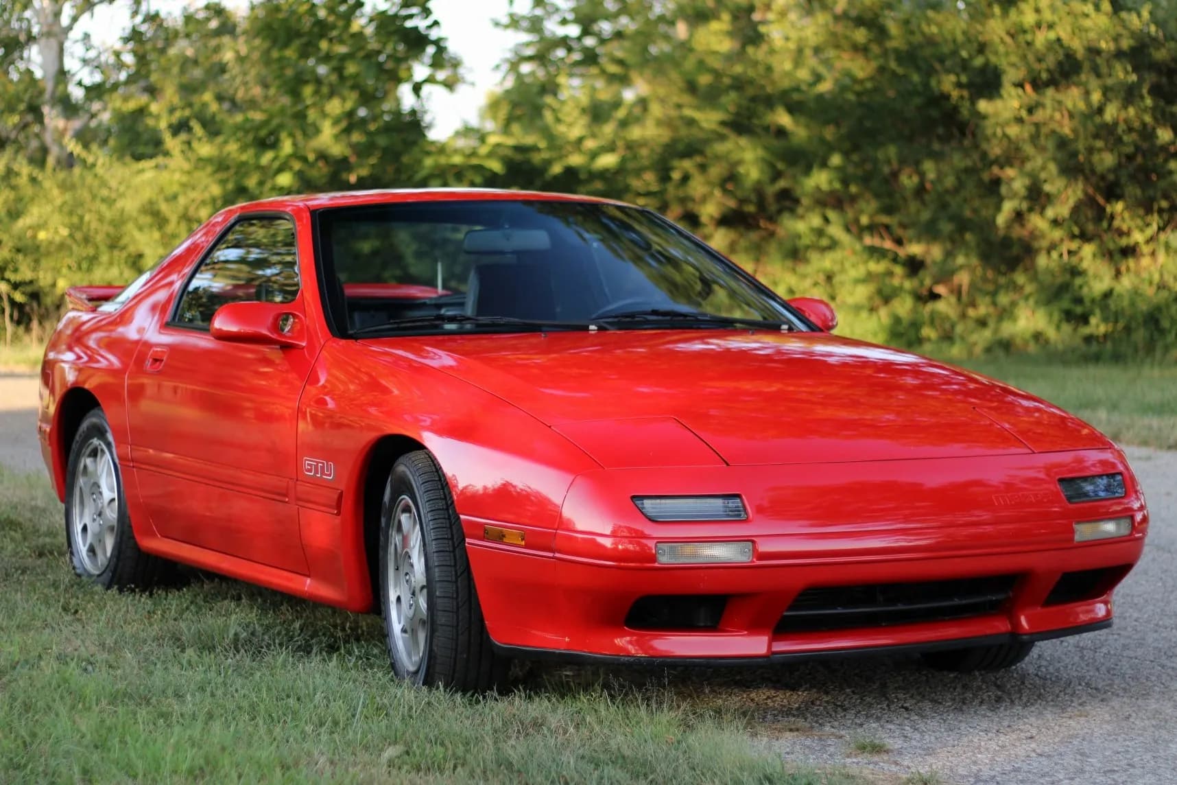 49k-Mile 1990 Mazda RX-7 GTU 5-Speed — comparable sale photo