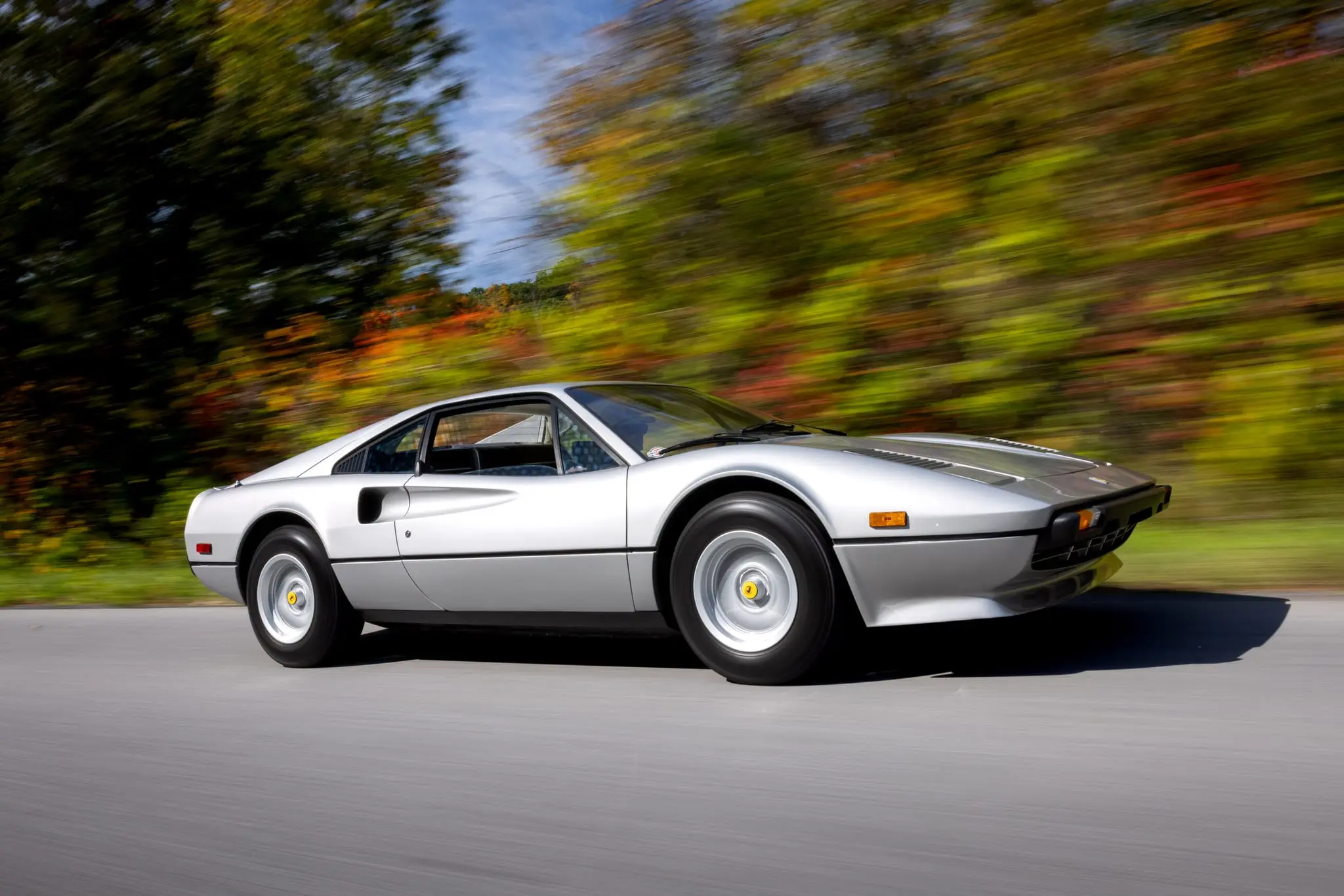 1976 Ferrari 308 GTB Vetroresina — comparable sale photo